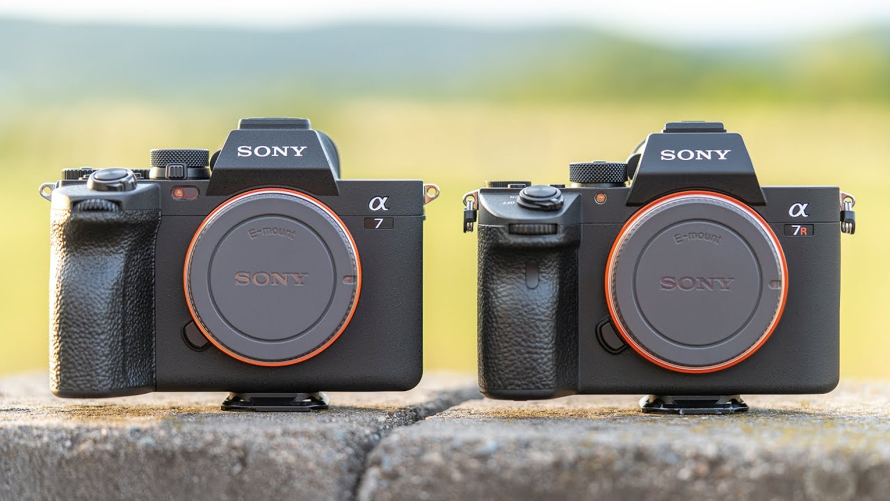 Sony A7 IV vs A7R III (A7R IIIA) - What's the Difference? (Full ...